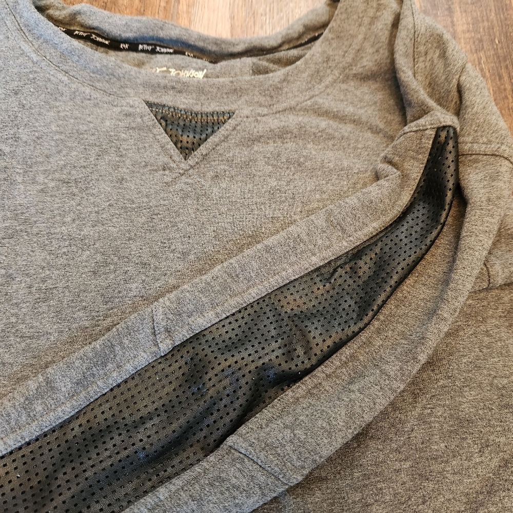 Betsey Johnson Performance Crop Sweater - Picture 4 of 4